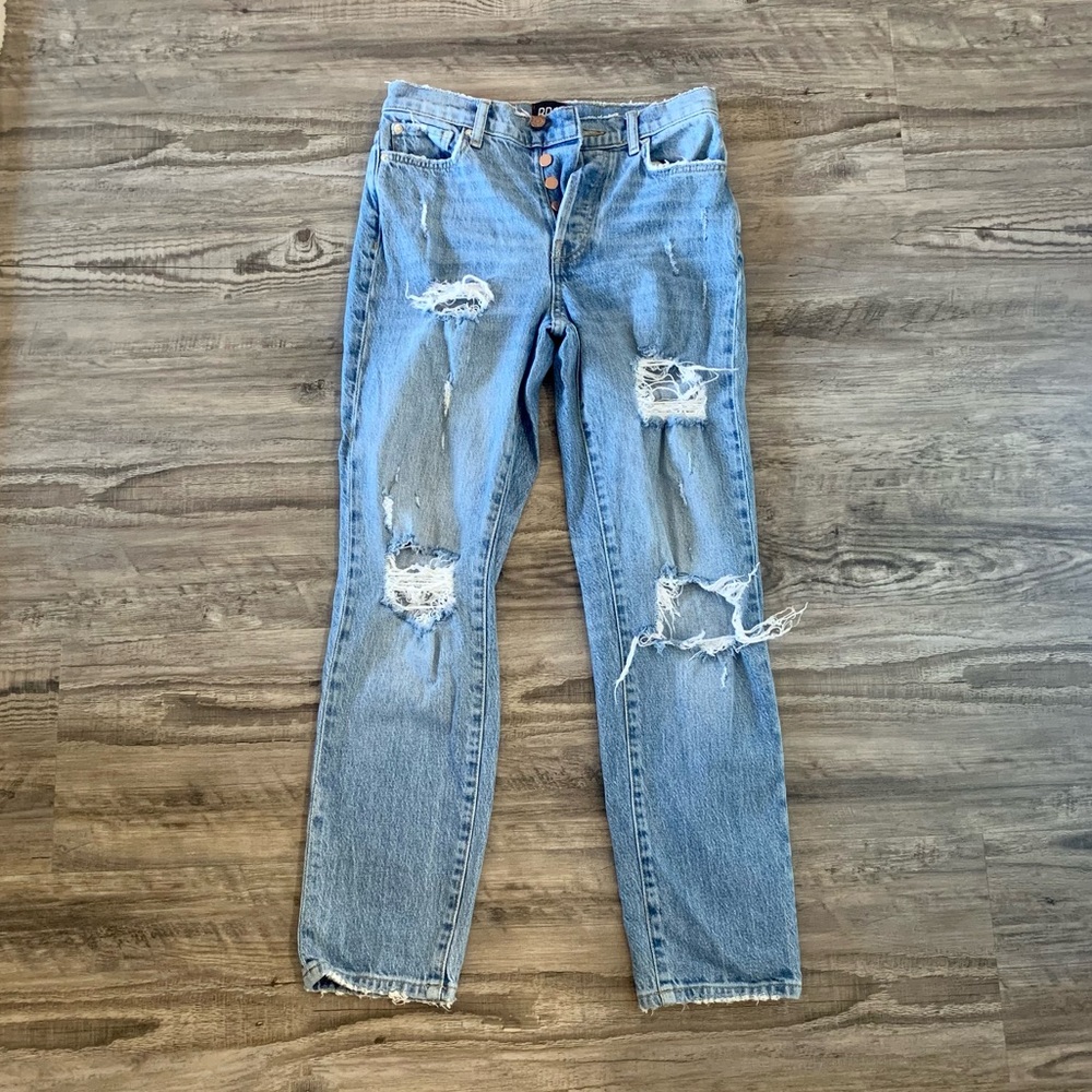 BDG UO High Rise Straight Ripped Jeans